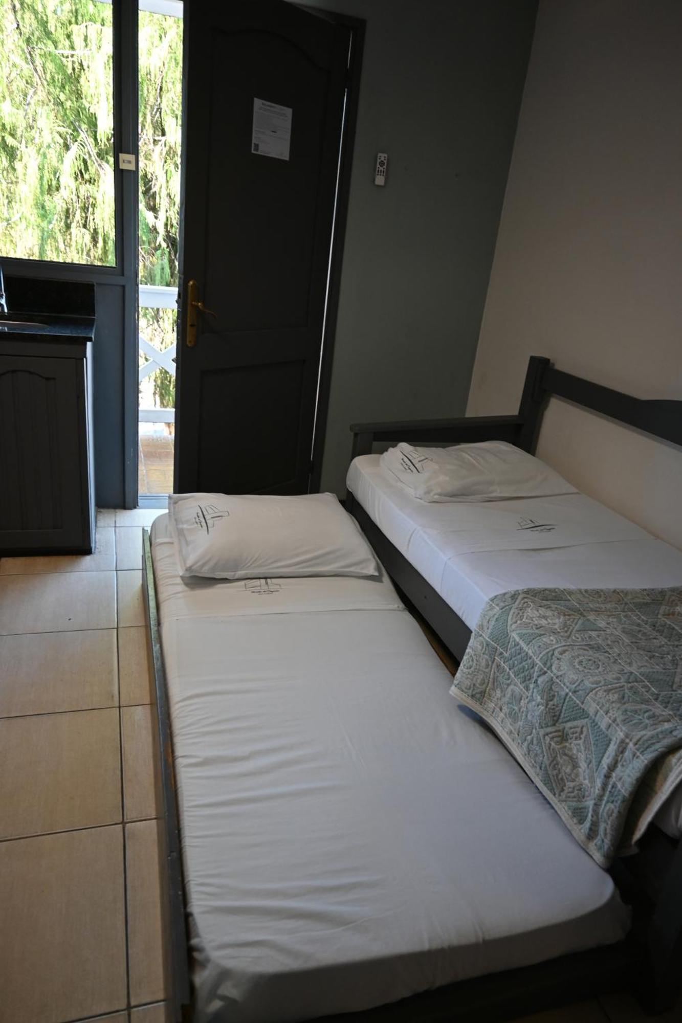 Hotel Mirador Del Dayman Termas del Dayman Bagian luar foto